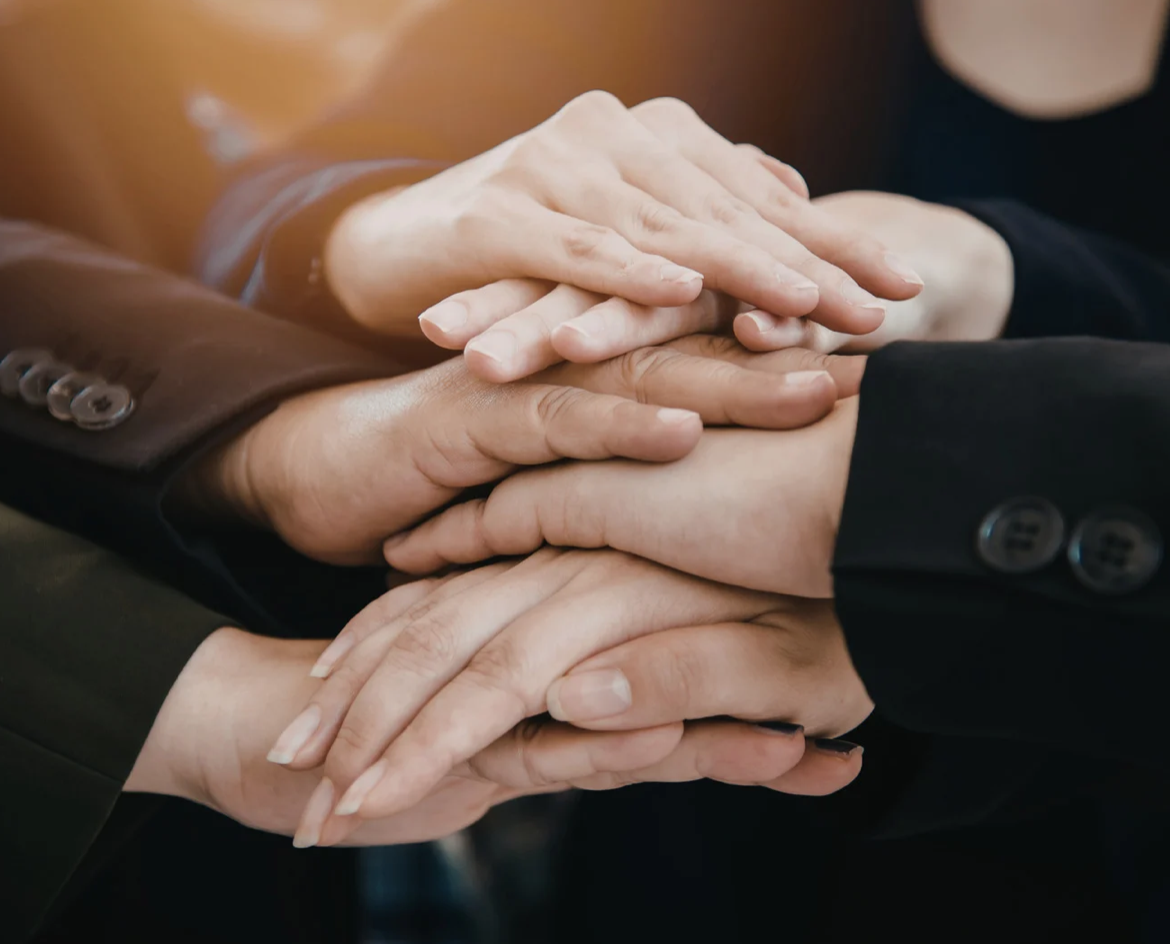 Modernes Fahrschul-Büro mit warmem Licht